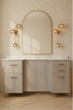 PS Exclusive ADA* Luxe Styling Station